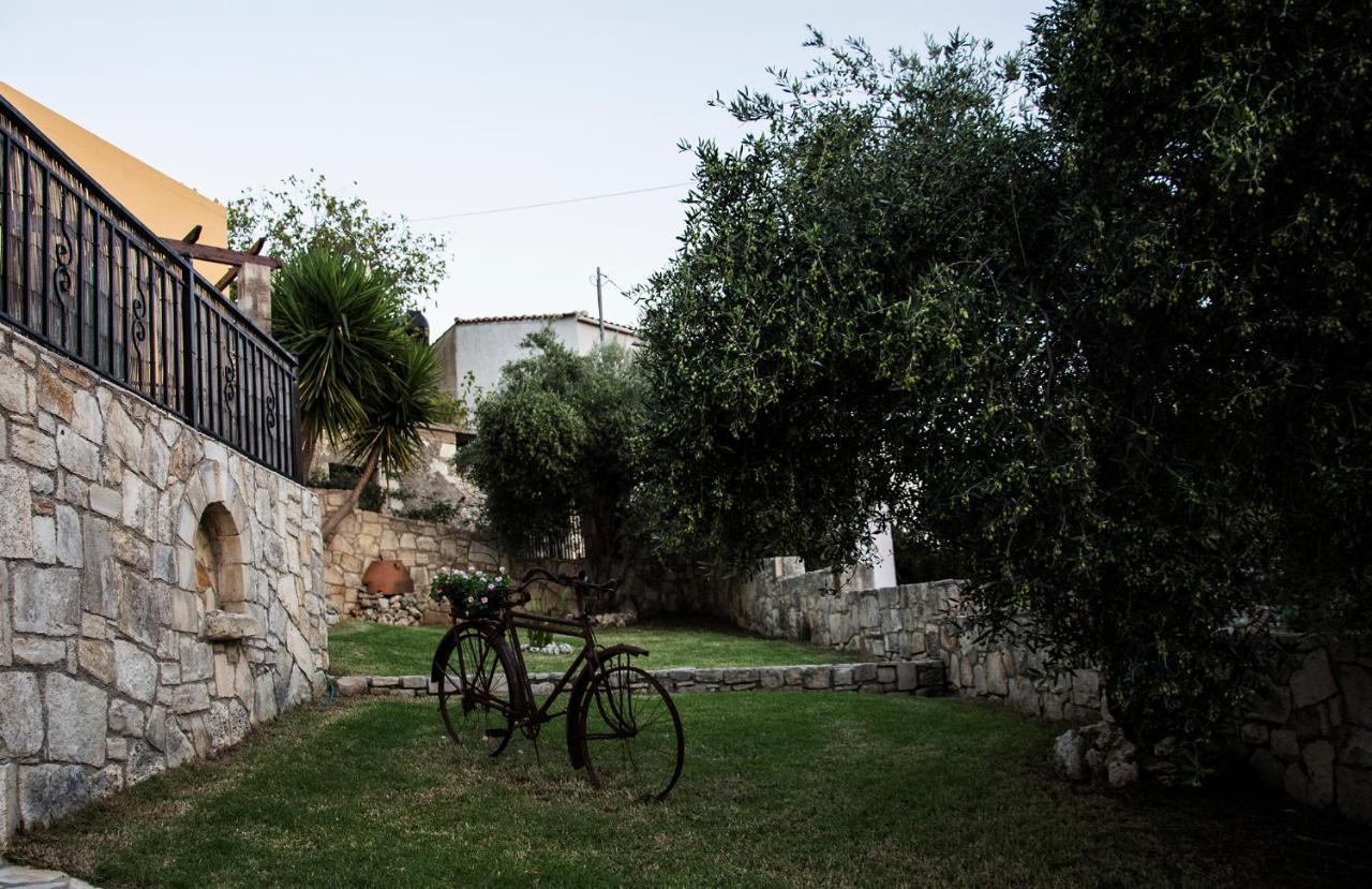 Villa Manos Kalamítsion Amigdhálion